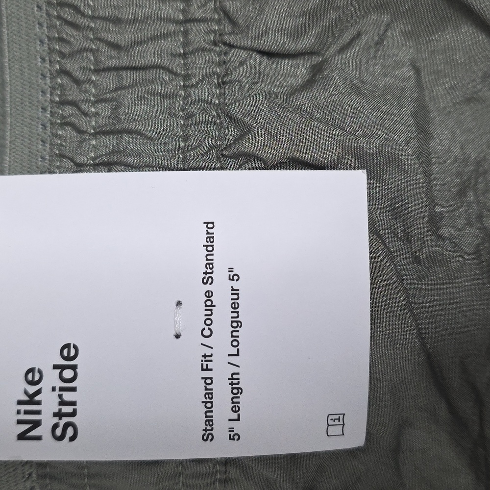 NWT Nike Stride Men's Dri-Fit Running Shorts - Size XL - Picture 4 of 7
